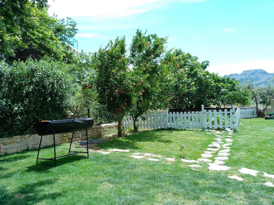 Ferienwohnung Antonia Plakias Exterior foto
